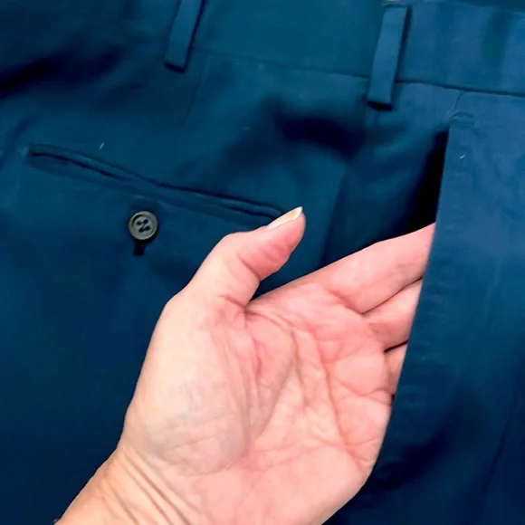 Pleated dress slacks - Picture 3 of 9